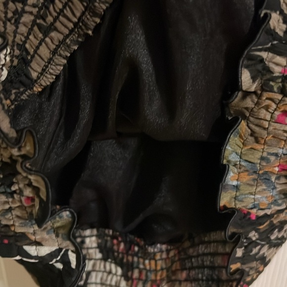 Cato fully lined sleeveless top for women’s with a cutout on the back. Sz L - Picture 4 of 8